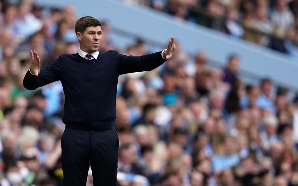 άστον-βίλα-οι-κανόνες-του-στίβεν-τζέρα-561975553