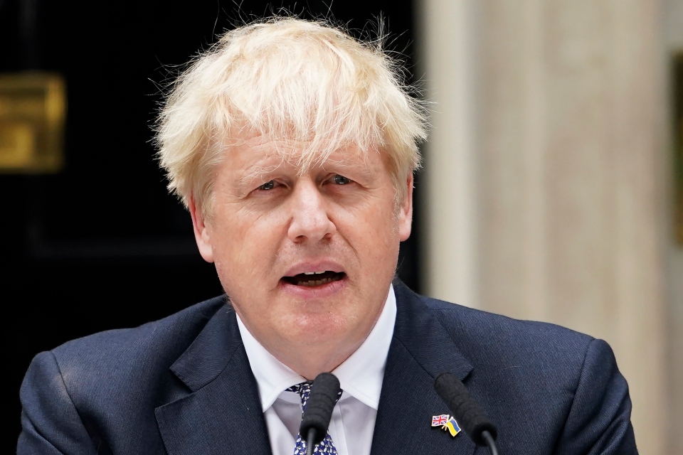 ο-μπόρις-τζόνσον-παραιτείται-και-γίνε-561947578