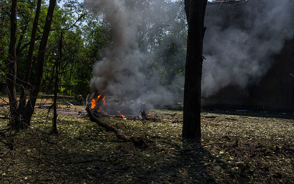 ουκρανία-ρωσικοί-βομβαρδισμοί-στο-κρ-561945682