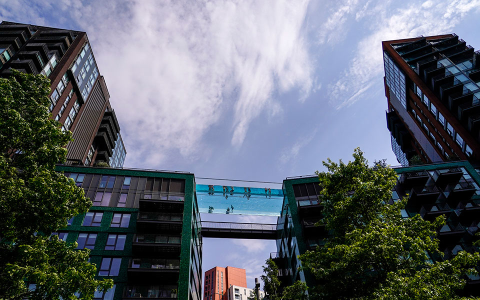 Ιστορικός καύσωνας στη Βρετανία: Θα έχει περισσότερη ζέστη από το 99% του πλανήτη-2