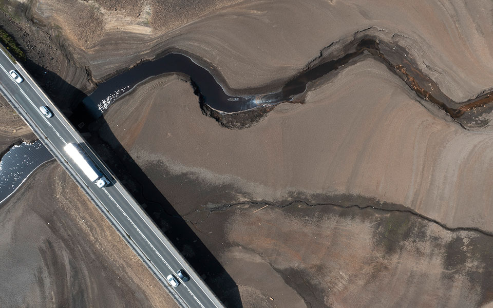 Ιστορικός καύσωνας στη Βρετανία: Θα έχει περισσότερη ζέστη από το 99% του πλανήτη-3