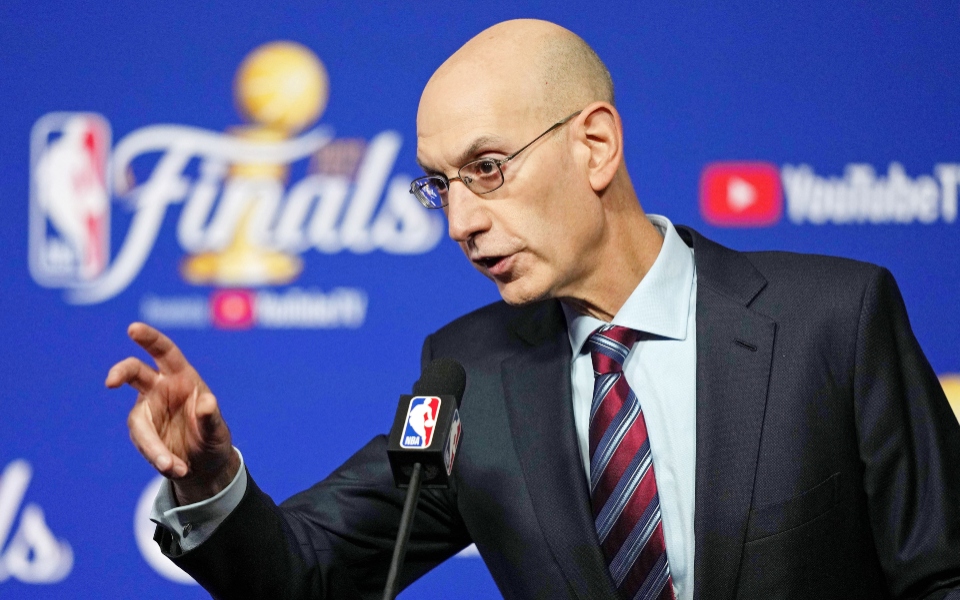 ρεκόρ-τζίρου-με-10-δισ-δολάρια-έκανε-φέτ-561958336