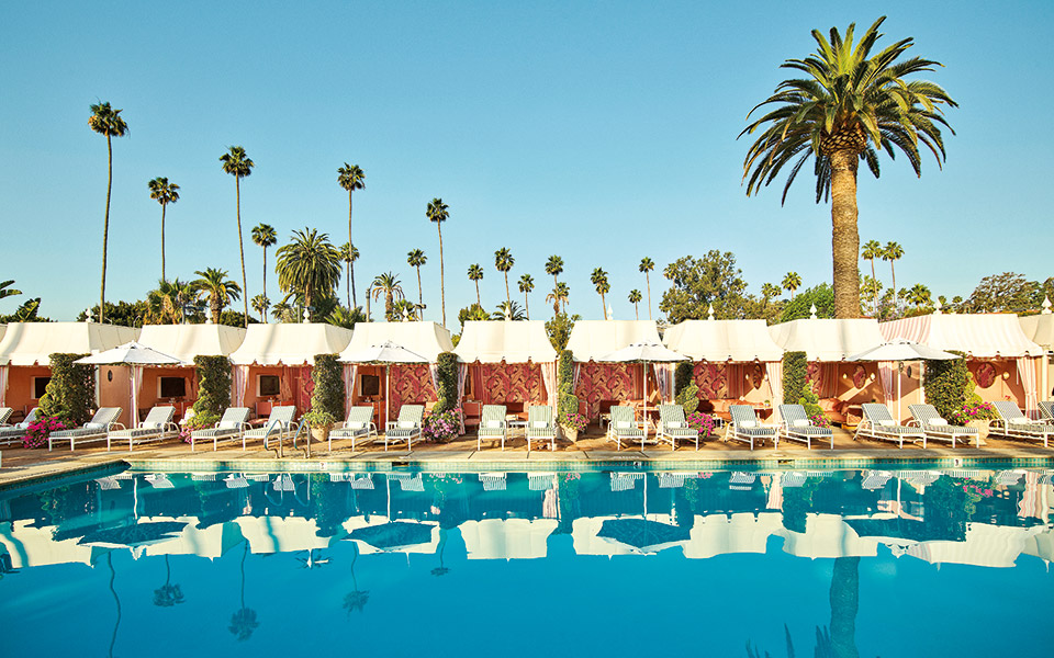 to-ανανεωμένo-beverly-hills-στο-los-angeles-561942067