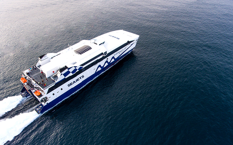 αυτό-το-καλοκαίρι-ταξιδεύουμε-στο-αιγ-561954787