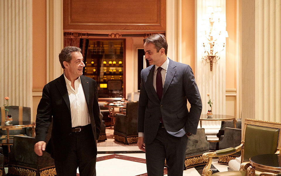 μητσοτάκης-σαρκοζί-τετ-α-τετ-στο-μέγ-561956152