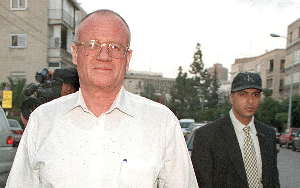 ο-στρατηγός-ντανί-γιατόμ-στην-κ-ο-ερν-561971446