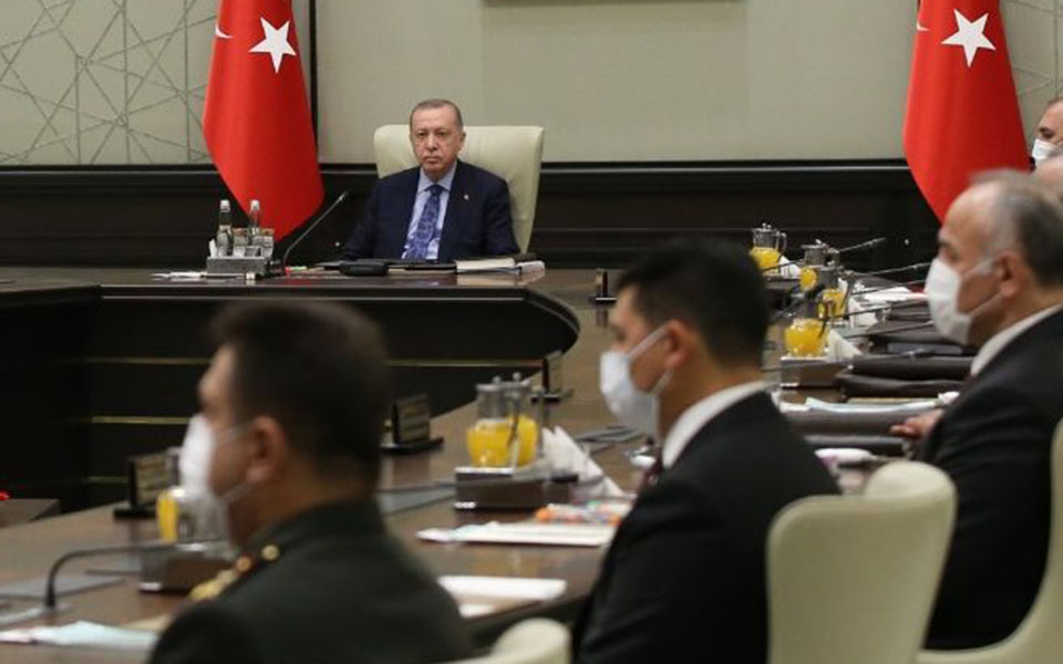 ελληνοτουρκικά-επιμονή-σε-παραβιάσε-561968635