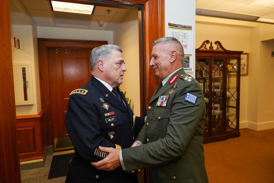 συνάντηση-αρχηγού-γεεθα-με-τον-αμερικ-561958588