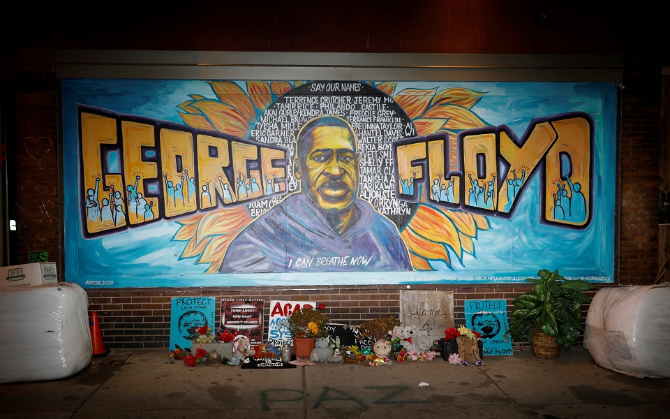 ηπα-21-χρόνια-κάθειρξη-στον-αστυνομικό-561946810