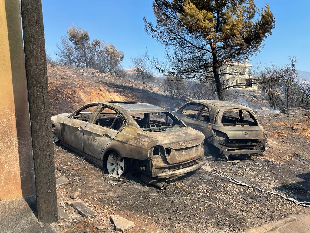 Φωτιά στην Πεντέλη: Η «Κ» στο πύρινο μέτωπο (φωτογραφίες, βίντεο)-2