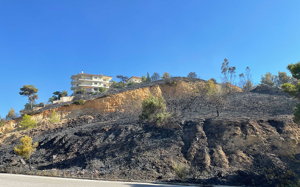 Φωτιά στην Πεντέλη: Η «Κ» στο πύρινο μέτωπο (φωτογραφίες, βίντεο)-8