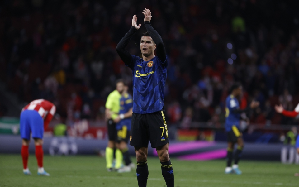 κριστιάνο-ρονάλντο-ομάδα-από-τα-νησιά-561978811