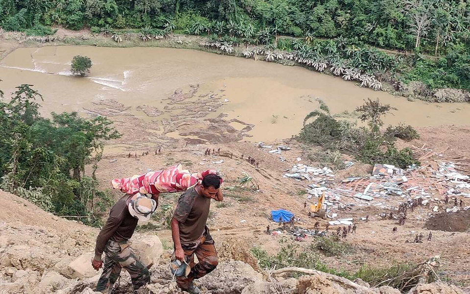 κατολίσθηση-στην-ινδία-στους-37-οι-νεκρ-561939709