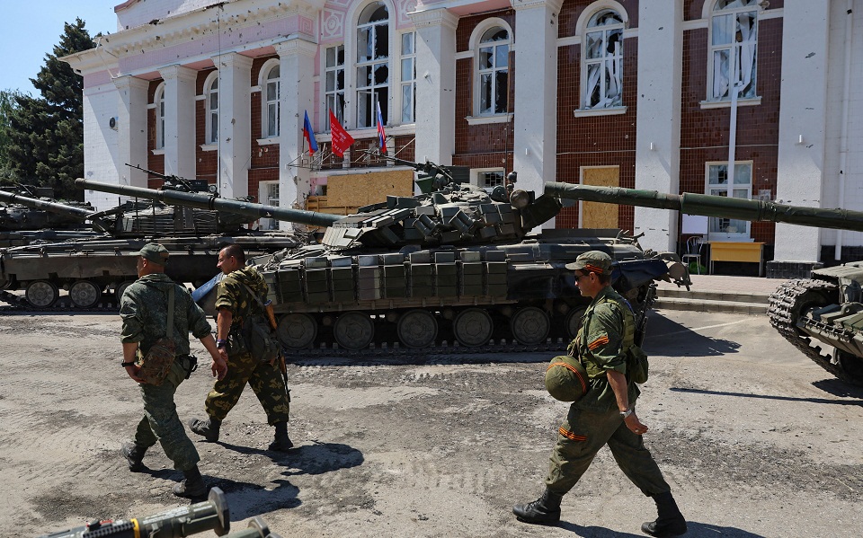 Η Μόσχα αναζητεί φαντάρους με κάθε τρόπο, ώστε να μη μιλήσει για επιστράτευση-1