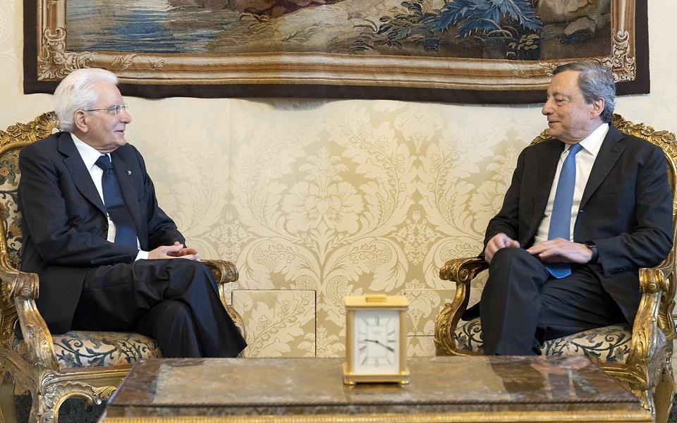 ιταλία-παραιτήθηκε-ο-ντράγκι-προς-πρό-561967099