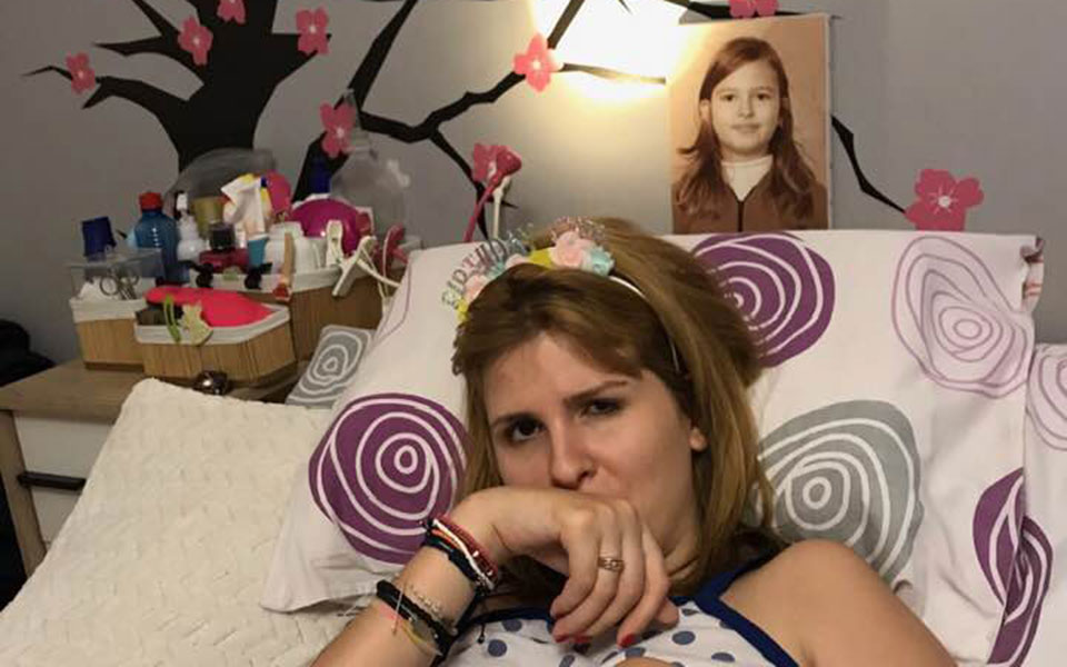 η-μητέρα-της-μυρτούς-στην-κ-πολύ-σημα-561956551