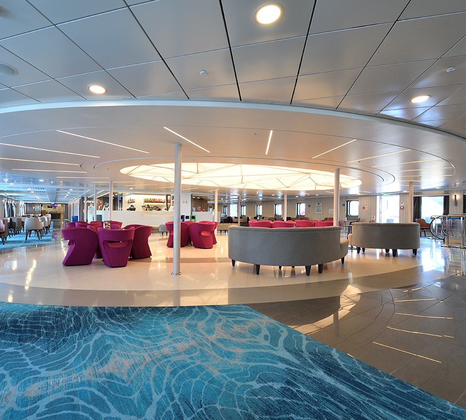 Ταξιδεύουμε γρήγορα και άνετα, με Hellenic Seaways-3