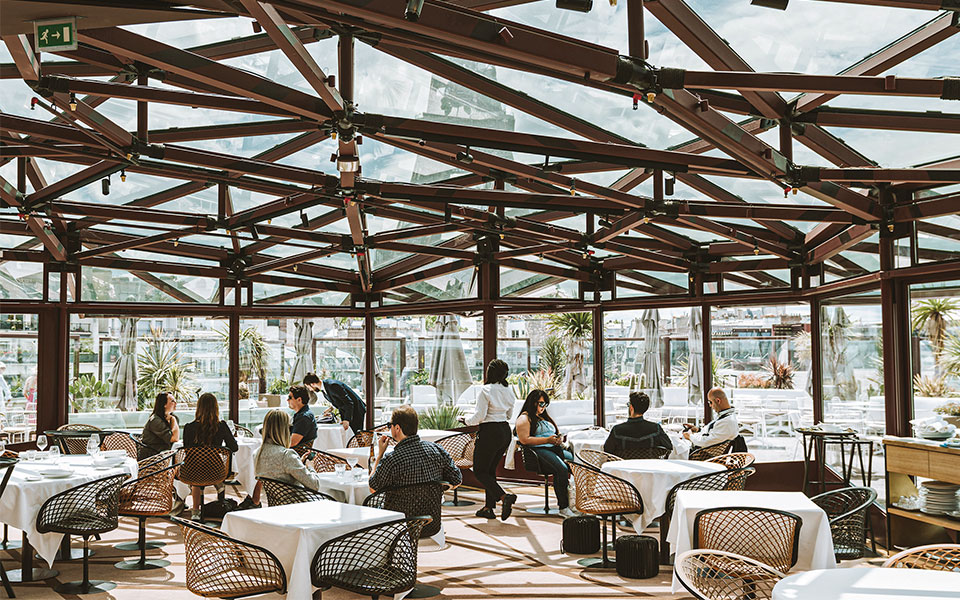 Το Παρίσι αποκαλύπτει το νέο του πρόσωπο-7