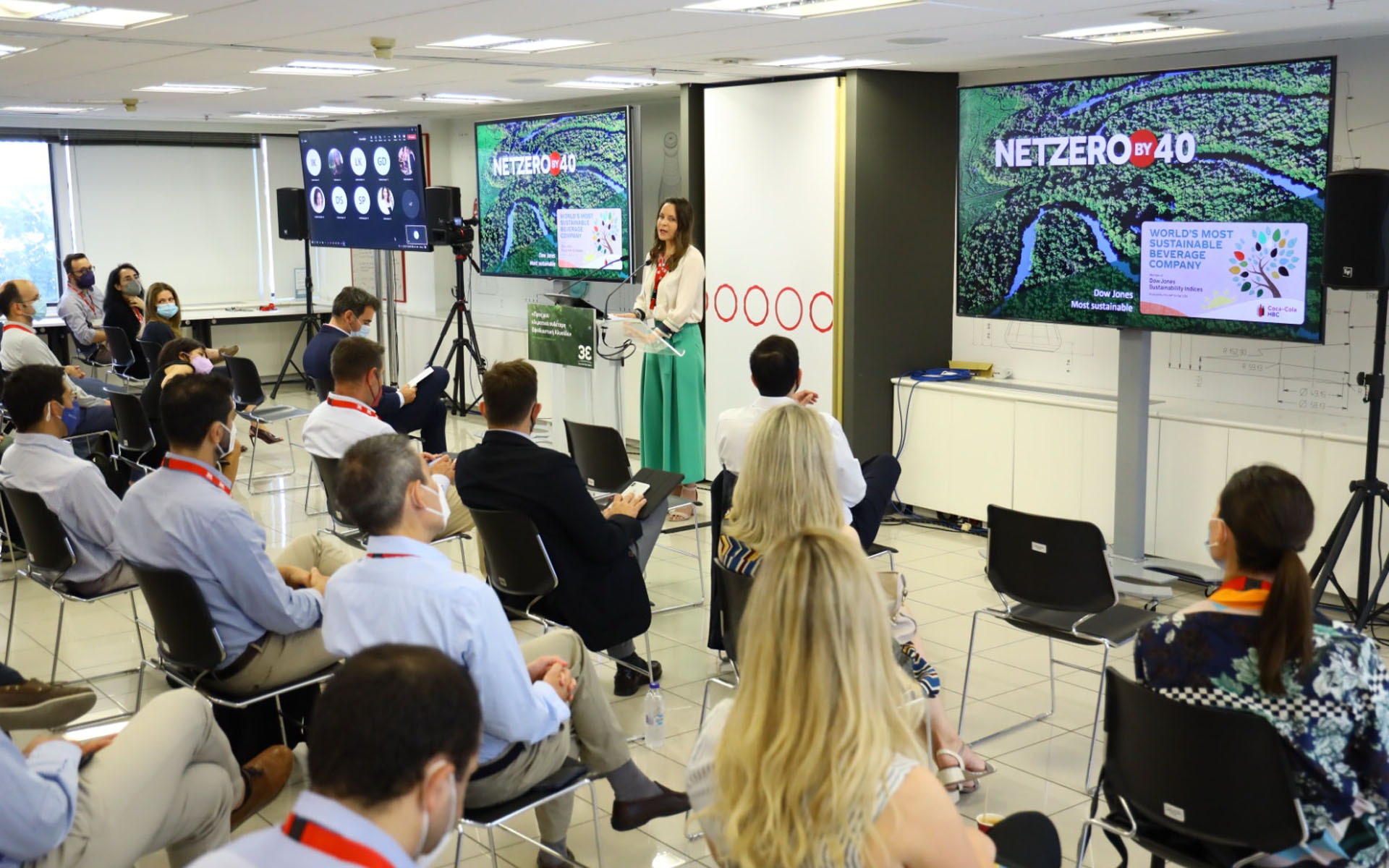 h-coca-cola-τρία-έψιλον-ανοίγει-τον-διάλογο-για-561958249