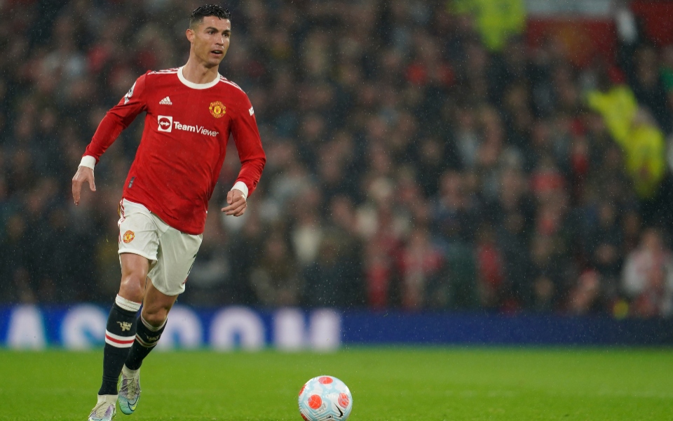 τεν-χαγκ-δεν-πωλείται-ο-κριστιάνο-ρον-561951130