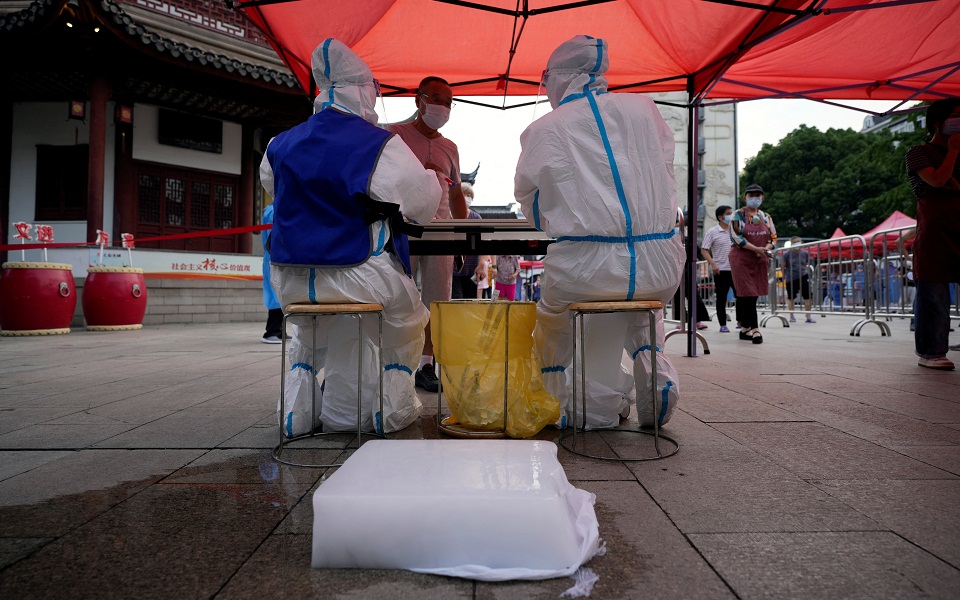 Κορωνοϊός: Ο εφιάλτης των περιορισμών επιστρέφει στη Σαγκάη-1