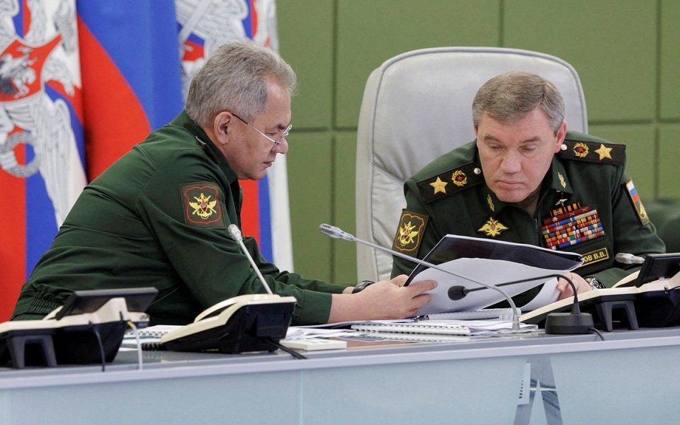 η-μόσχα-αναζητεί-φαντάρους-με-κάθε-τρό-561950728