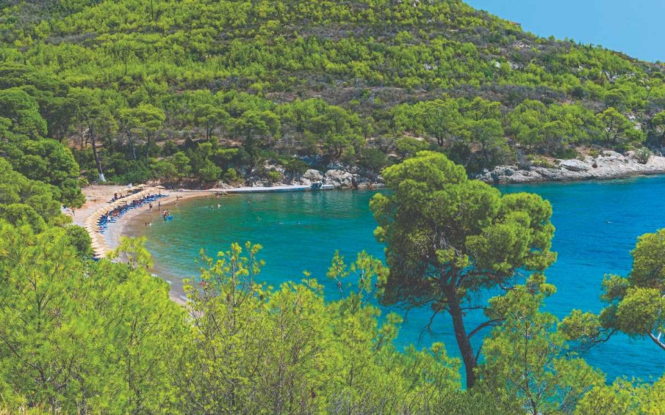 eurostat-οι-ελληνικές-παραλίες-είναι-από-τις-561972370