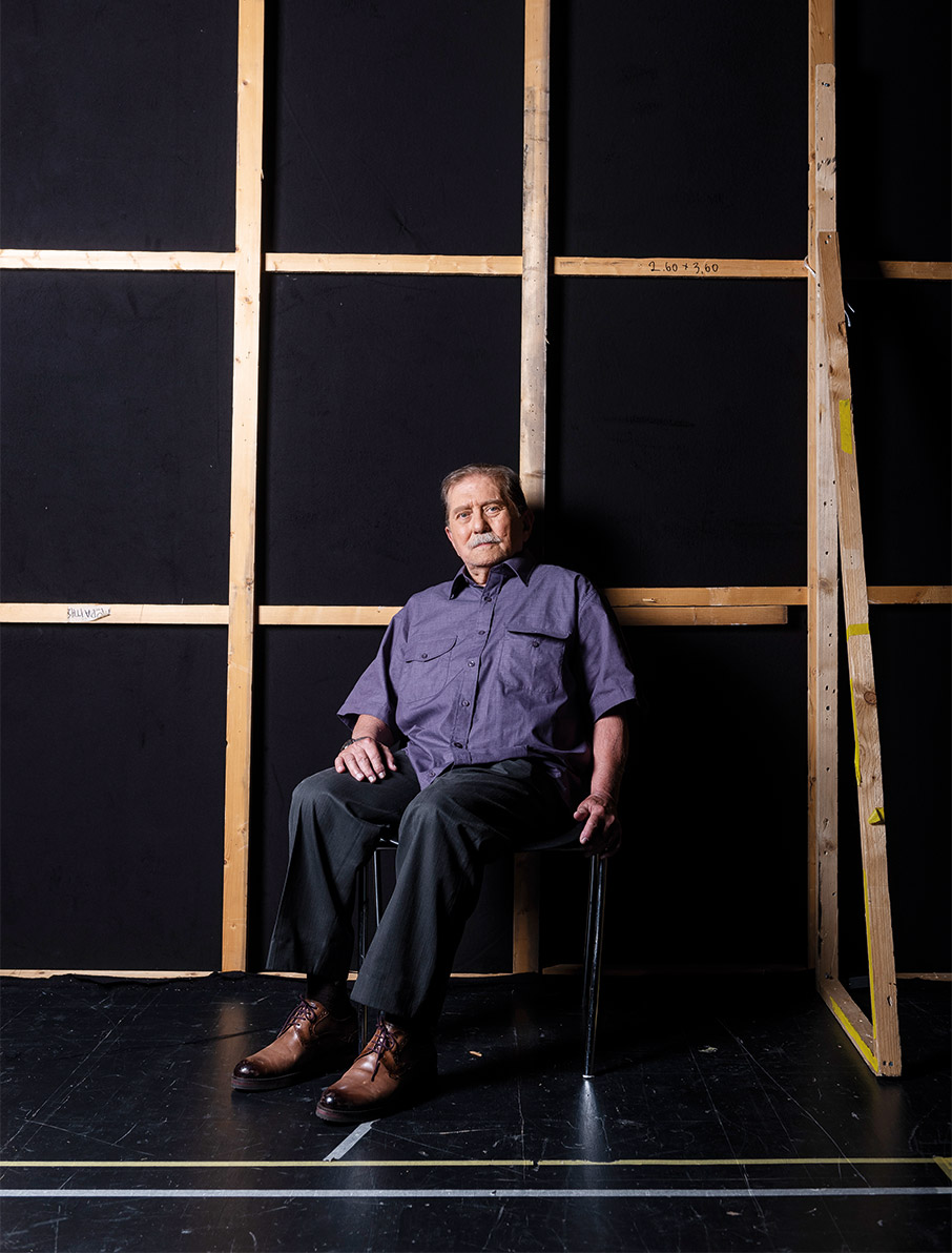 «Μέσα Χώρα»: Ερασιτέχνες σολίστ άνω των 65 ετών πρωταγωνιστούν στην όπερα της ζωής τους-1