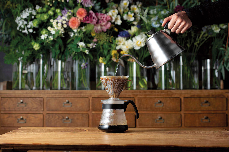Βαλίτσα, καφές, φύγαμε: Τα απαραίτητα εξαρτήματα για να απολαμβάνετε τον τέλειο καφέ ακόμα και στις διακοπές-4
