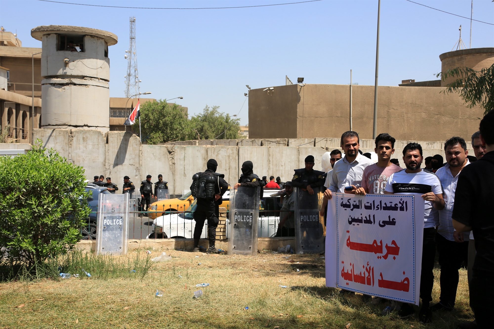 η-τουρκία-διαψεύδει-βομβαρδισμό-στο-ι-561967993