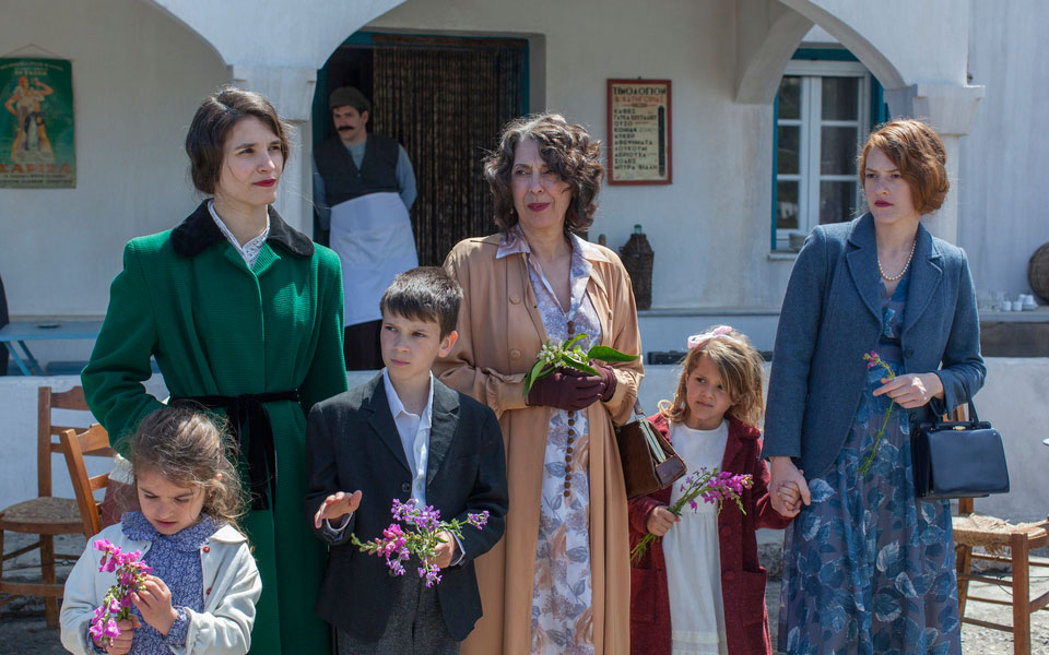 έφυγε-από-τη-ζωή-η-σπουδαία-ηθοποιός-αν-561948598