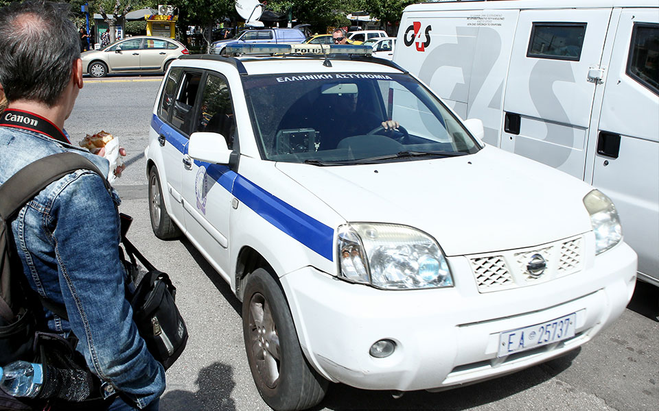 σέρρες-επιχείρησε-να-πουλήσει-αρχαία-561977083