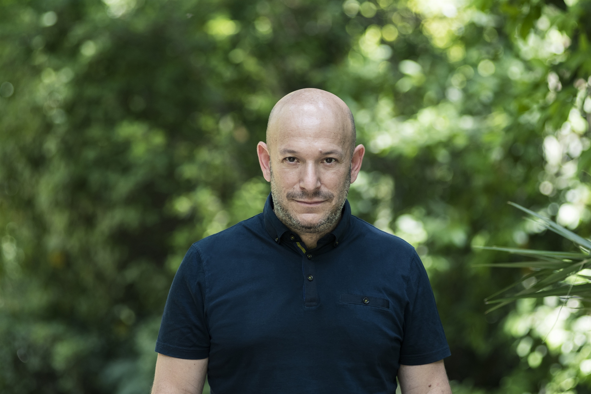 ο-συγγραφέας-ντρορ-μισάνι-στην-κ-αντ-561938404