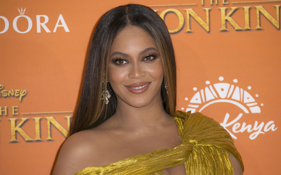 η-μπιγιονσέ-γράφει-ιστορία-στον-χώρο-τ-561947713