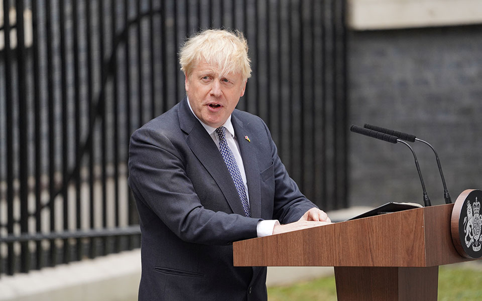 άρθρο-του-κ-φέδερστοουν-στην-κ-ο-μπό-561949987