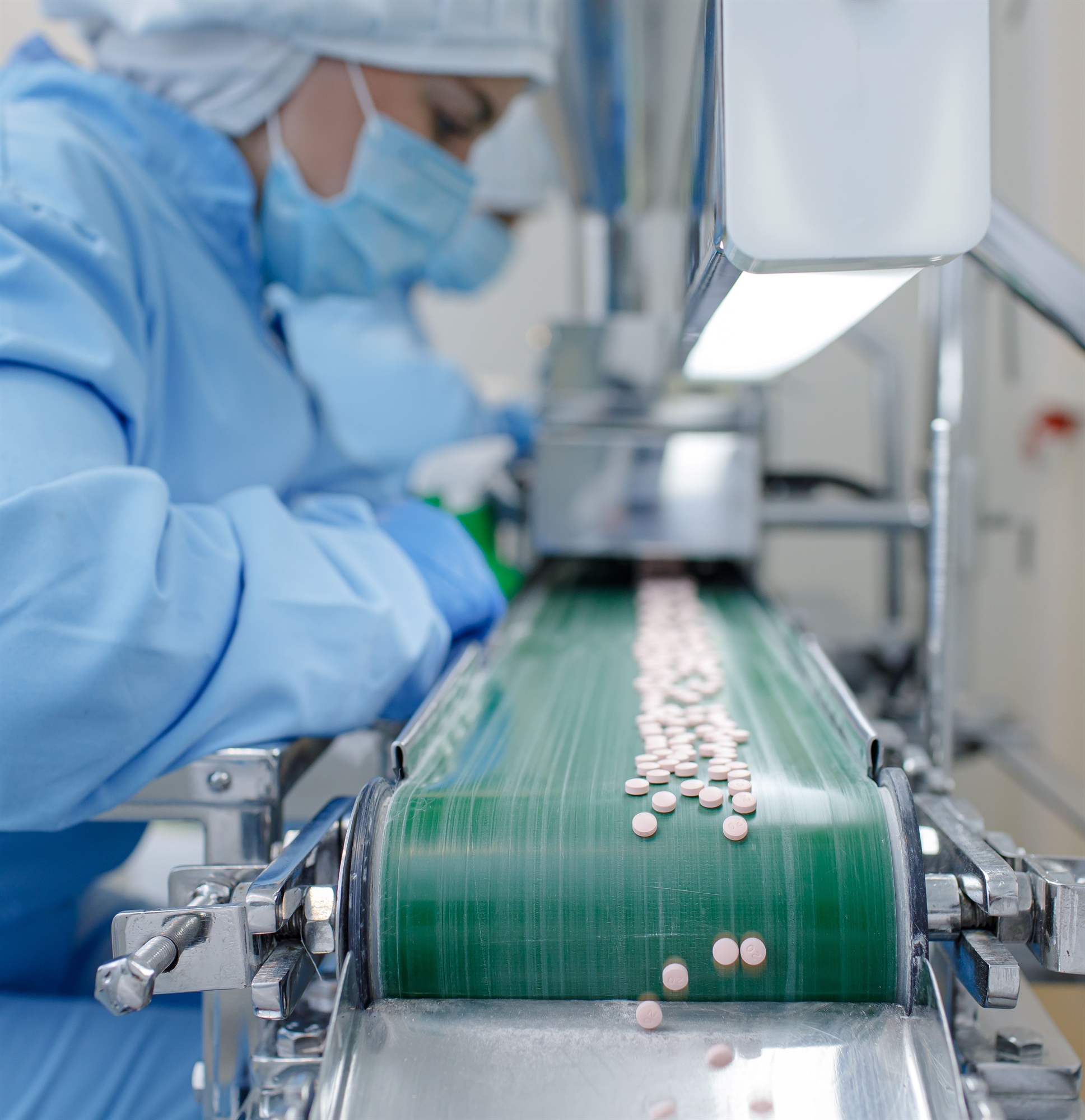 αναγκαία-η-επιστροφή-της-παραγωγής-φα-561946666