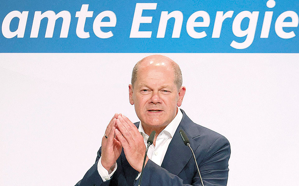 στο-τραπέζι-νέα-αναστολή-του-γερμανικ-561946798