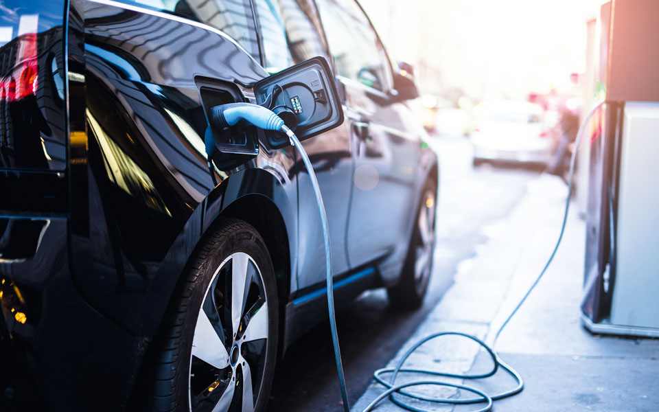 εως-και-40-η-επιδότηση-για-ηλεκτρικά-οχή-561976966