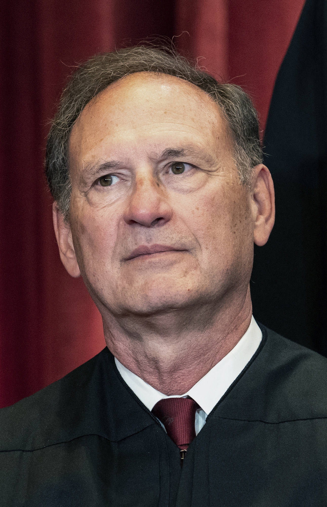 δικαστής-του-ανωτάτου-δικαστηρίου-ει-561979402