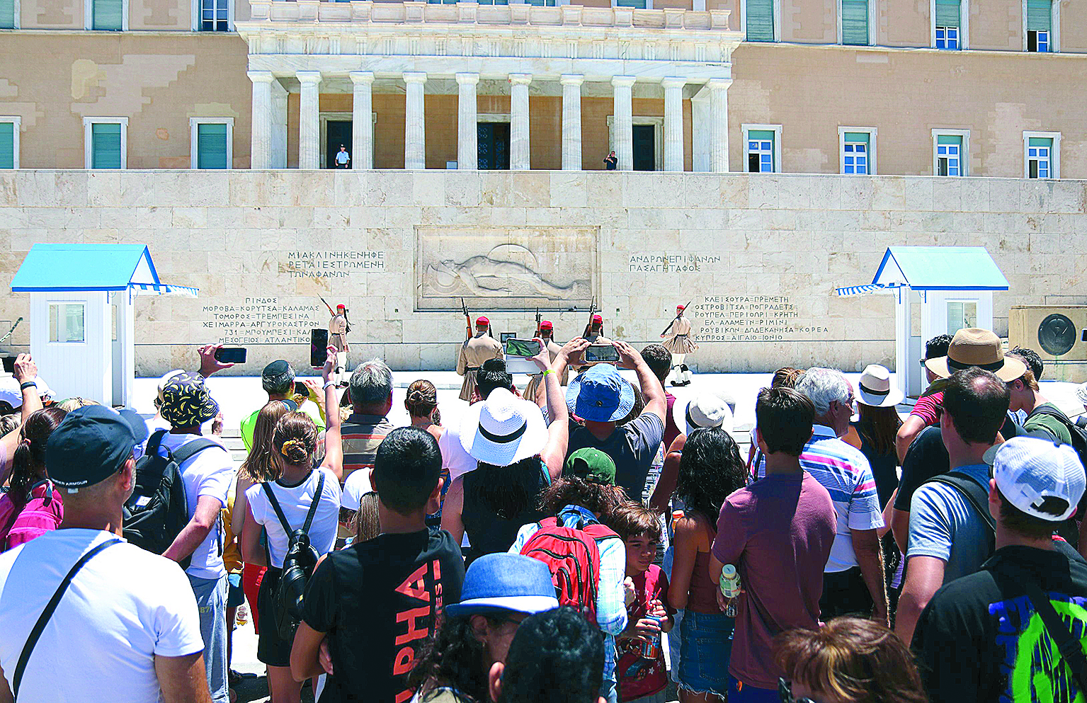 ανάπτυξη-57-φέτος-βλέπει-η-moodys-561974929