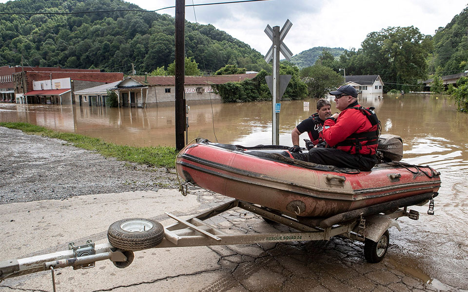 ΗΠΑ: Στους 15 οι νεκροί από τις πλημμύρες στο Κεντάκι-2