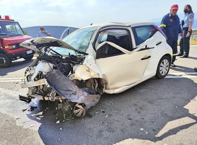 Θανατηφόρο τροχαίο στη Φωκίδα έπειτα από μετωπική σύγκρουση-1
