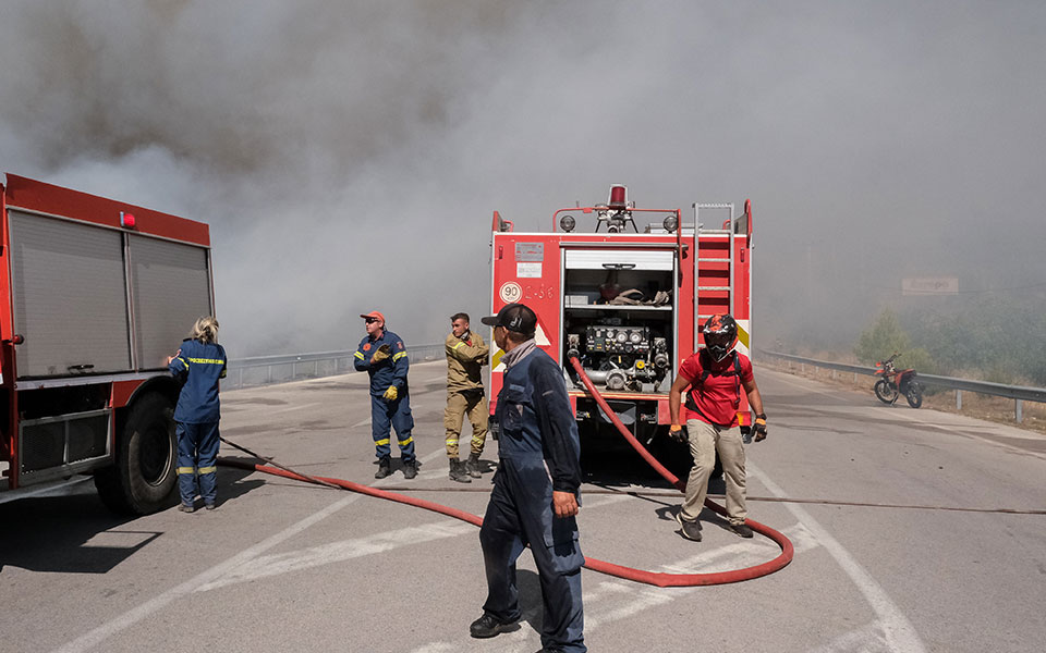φωτιά-στον-έβρο-ενισχύθηκαν-τα-εναέρι-561968944
