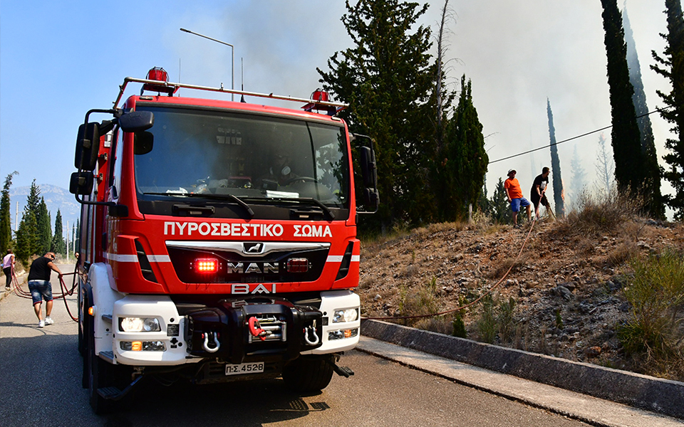 φωτιά-τώρα-στο-ρέθυμνο-κρήτης-561957910