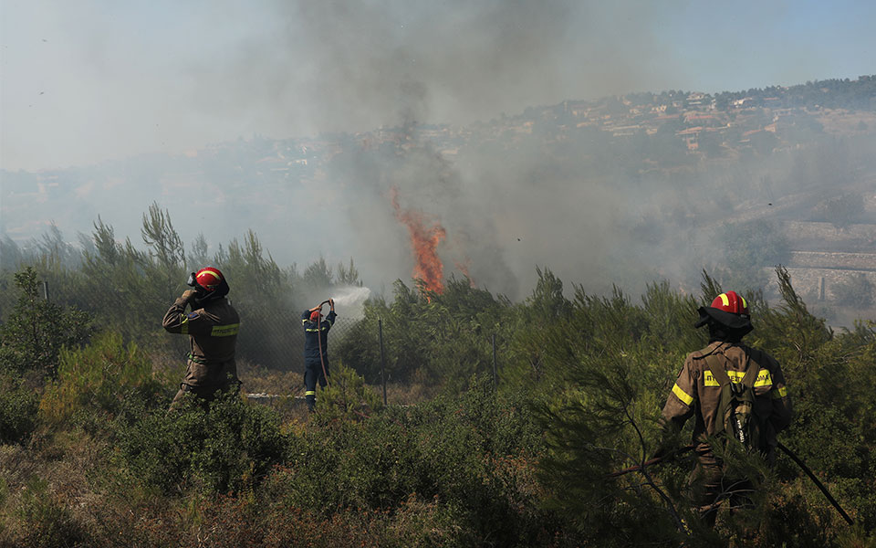 φωτιές-σε-ύφεση-τα-μέτωπα-στην-ηλεία-υ-561947851