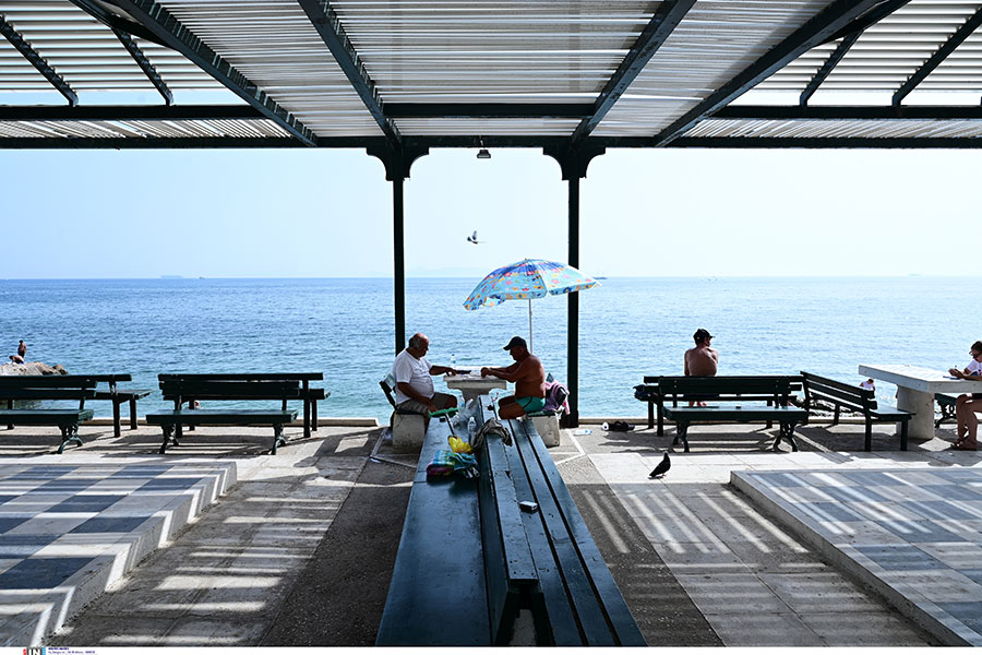 καιρός-αύριο-ηλιοφάνεια-ζέστη-και-τοπ-561944041