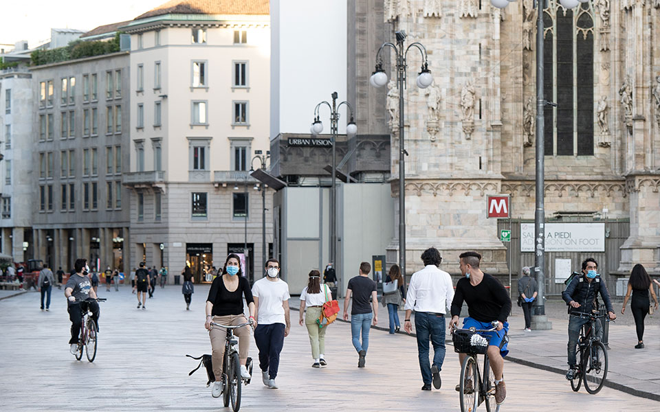 ιταλία-σχεδόν-ένα-εκατομμύριο-ιταλοί-561936883