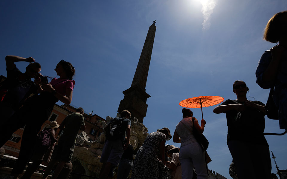 ιταλοί-μετεωρολόγοι-προειδοποιούν-γ-561948604