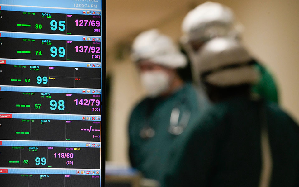 Κορωνοϊός: Η νέα φάση της πανδημίας και η αλλαγή στην ενημέρωση για τα κρούσματα-1