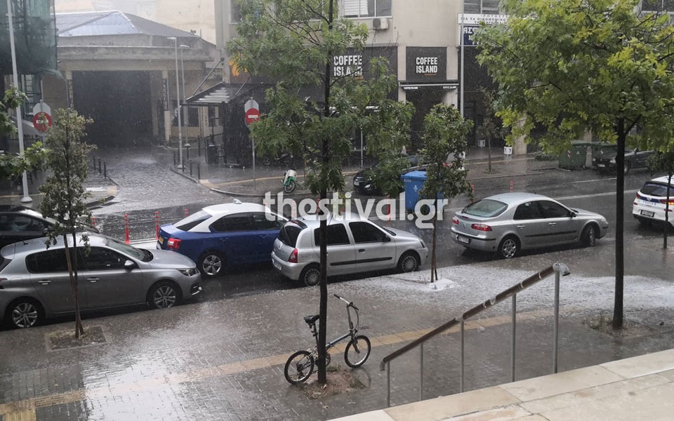 θεσσαλονίκη-κακοκαιρία-340-κλήσεις-στ-561947869
